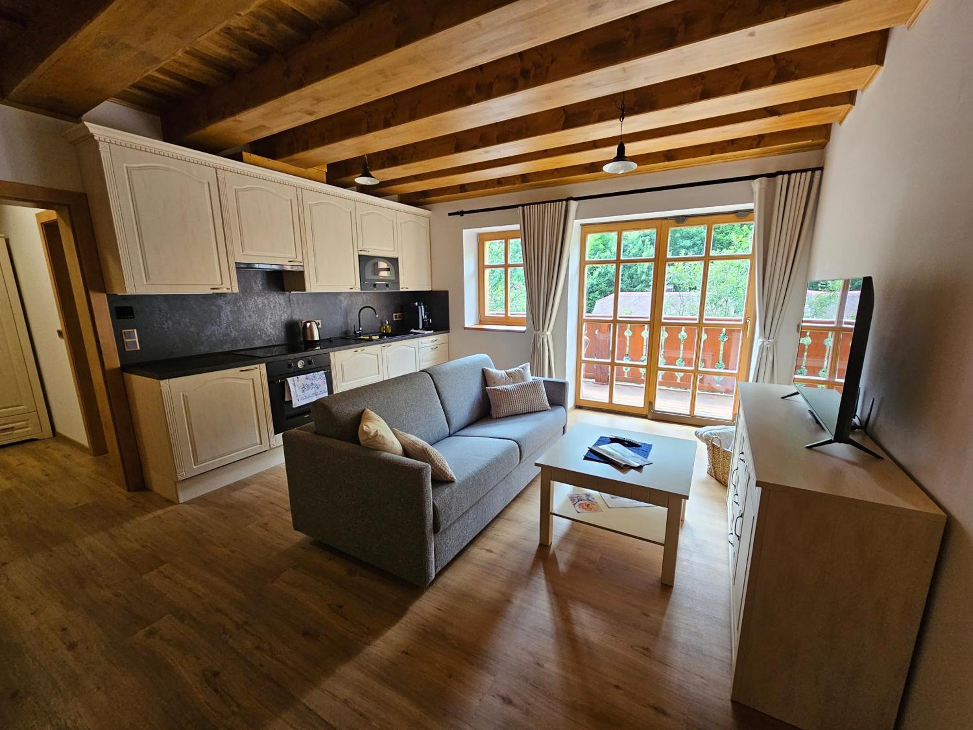 Apartmany Jezerne Velke Karlovice Exterior photo