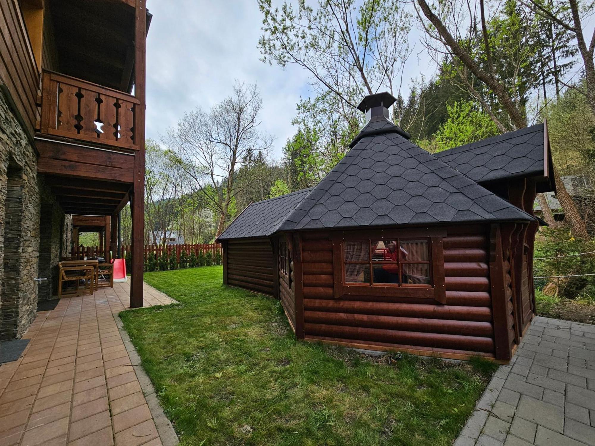 Apartmany Jezerne Velke Karlovice Exterior photo